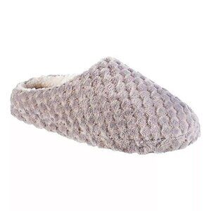 Isotoner Women's Popcorn-Textured Faux Fur Slippers Grey Size M (7-8) MSRP $30